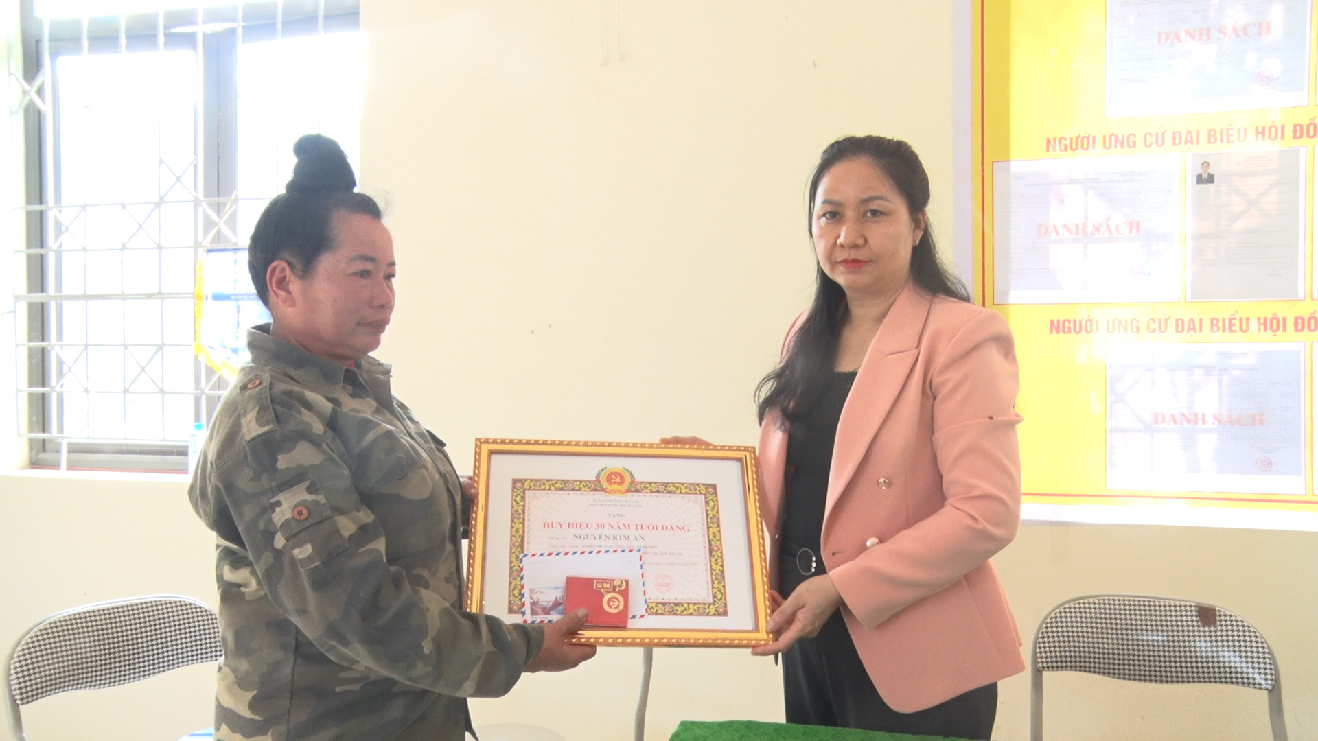 anh tin bai